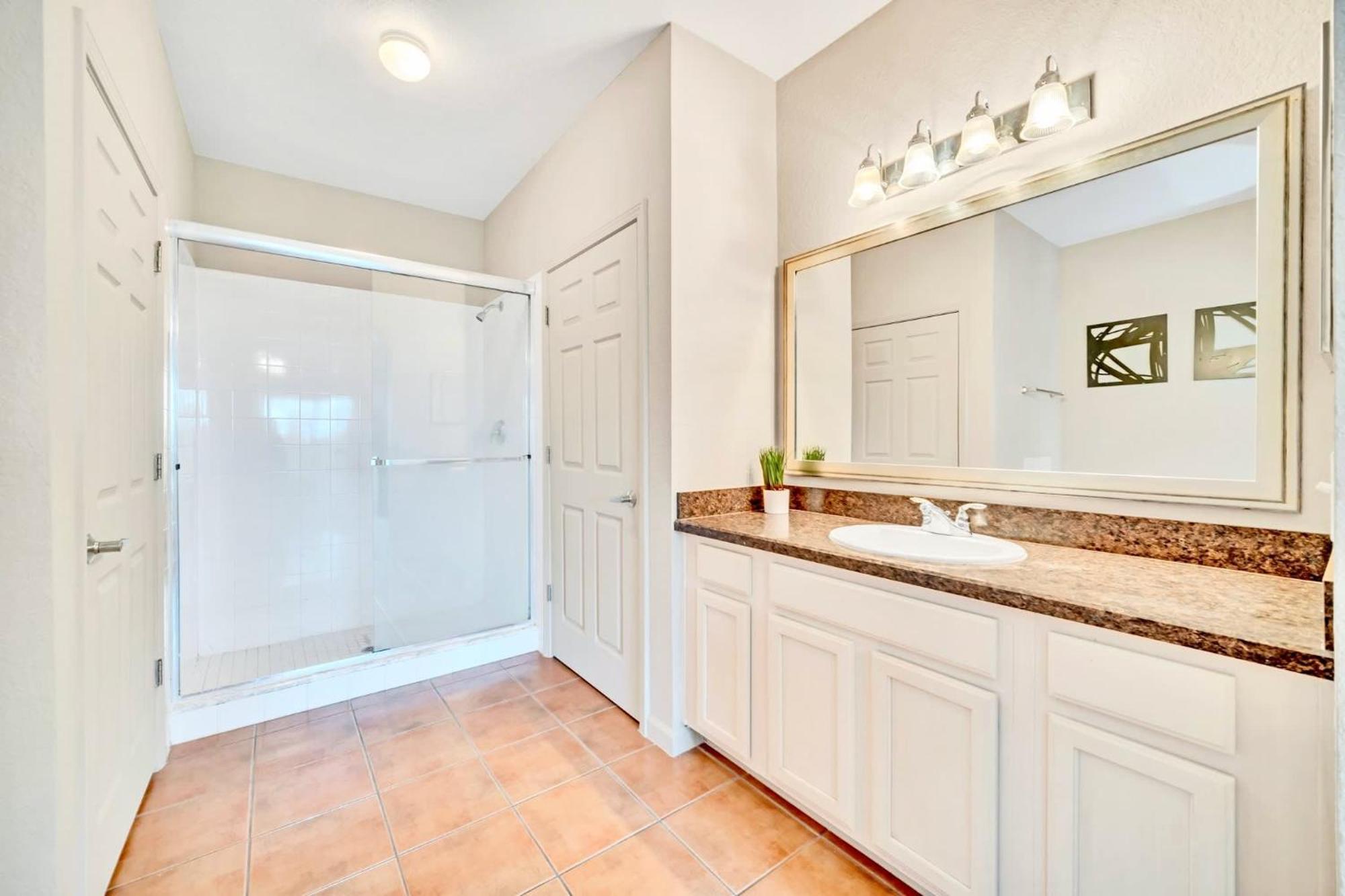 Bright Condo - 2Br With Pool & Hot Tub, Near Disney! Orlando Zewnętrze zdjęcie
